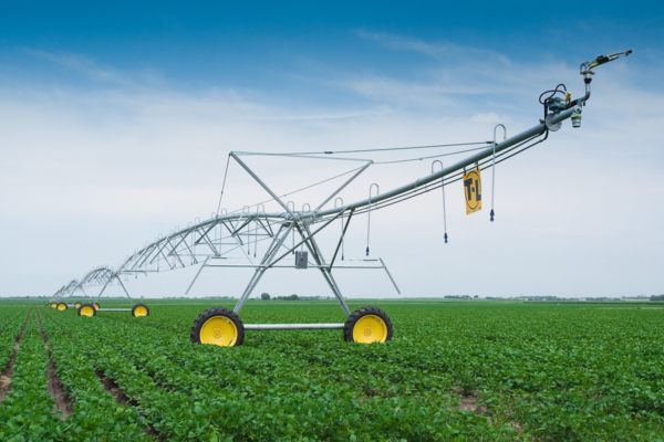 T-L pivot irrigating a field
